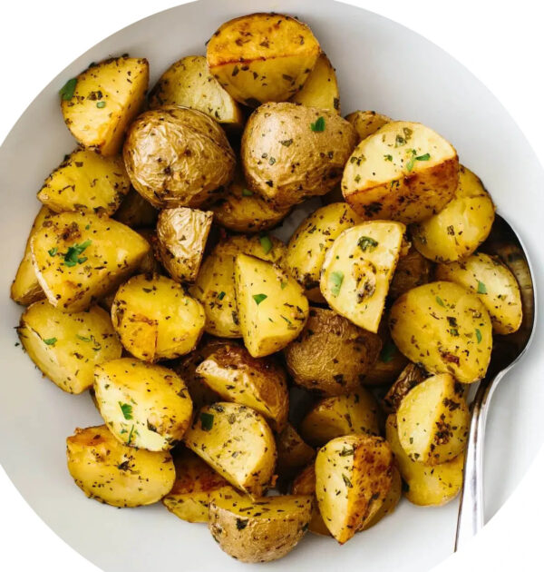 Vegetable - Potatoes Quartered & Roasted fresh 5 kg MOQ